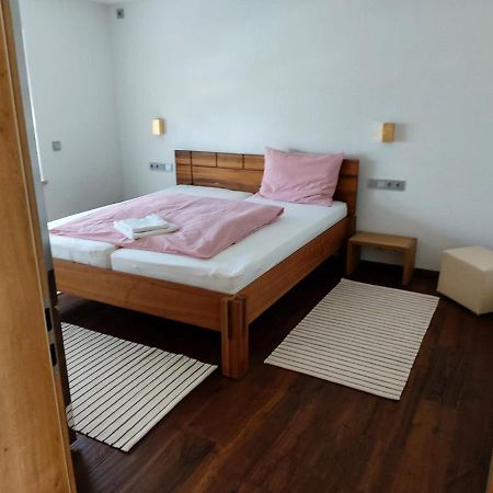 Ferienhaus Giulia In Guenzburg Ideal Fuer 2 Familien Günzburg Exterior foto