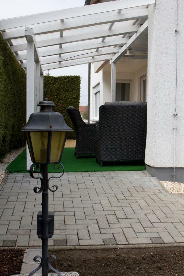 Ferienhaus Giulia In Guenzburg Ideal Fuer 2 Familien Günzburg Exterior foto