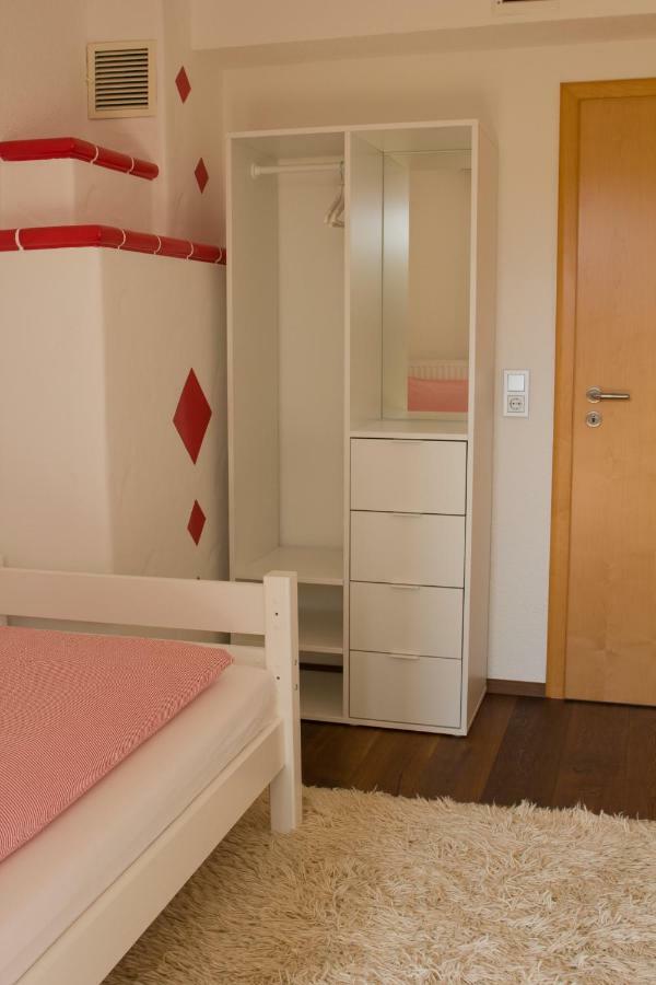 Ferienhaus Giulia In Guenzburg Ideal Fuer 2 Familien Günzburg Exterior foto